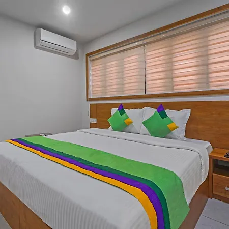 Treebo Regalia Inn Civil Station Kalpetta Exterior photo